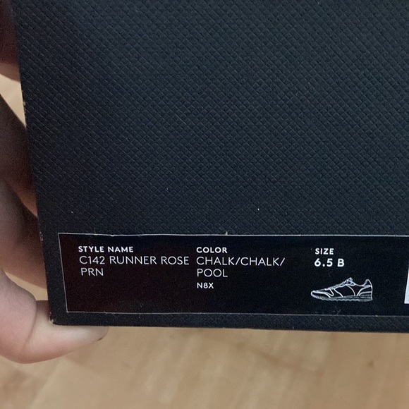 Coach C142 Runner Rose Chalk Floral - Picture 5 of 5